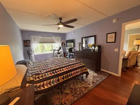 Bedroom - 1378 Perry St #412, Des Plaines, IL 60016 photo 6 of 6