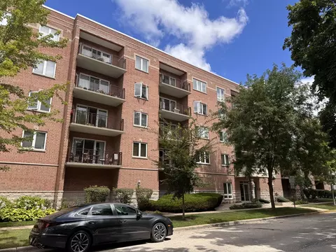 1378 Perry St #412, Des Plaines, IL 60016