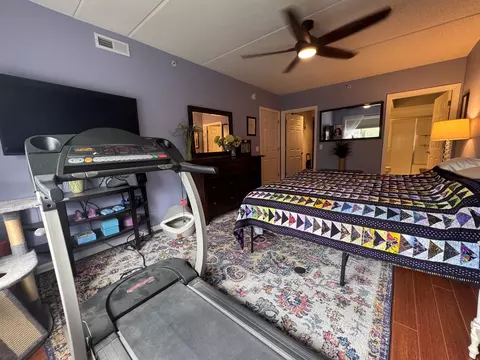 Bedroom - 1378 Perry St #412, Des Plaines, IL 60016 photo 5 of 6