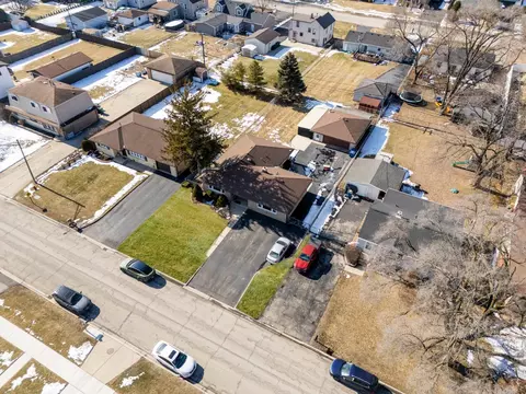 View/Area - 7712 S Oketo Ave, Bridgeview, IL 60455 photo 4 of 4