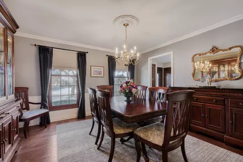 Dining - 3881 Bordeaux Dr, Hoffman Estates, IL 60192 photo 1 of 2
