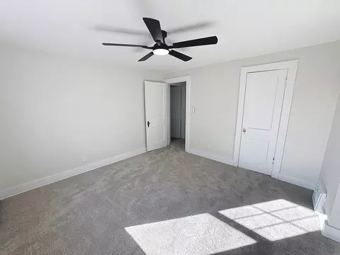 Bedroom - 2431 28th St, Moline, IL 61265 photo 4 of 6