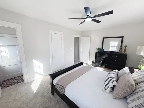 Bedroom - 2431 28th St, Moline, IL 61265 photo 2 of 6