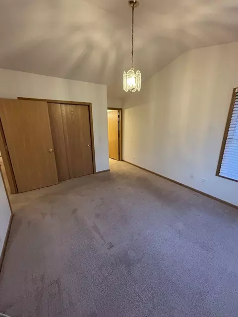 Bedroom - 5837 Fieldstone Trl, Mchenry, IL 60050 photo 2 of 4