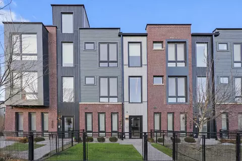4200 W Belmont Ave, Chicago, IL 60641