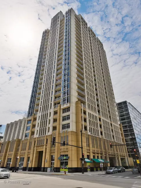1400 S Michigan Ave #712, Chicago, IL 60605