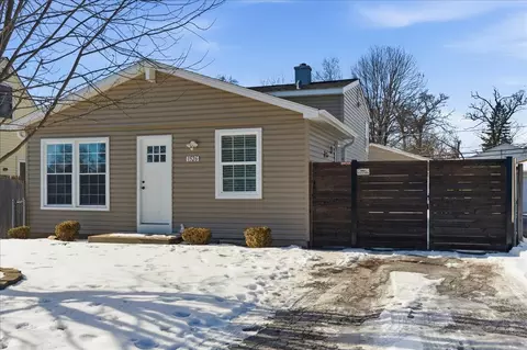 1526 Ridgeway Ave, Round Lake Beach, IL 60073