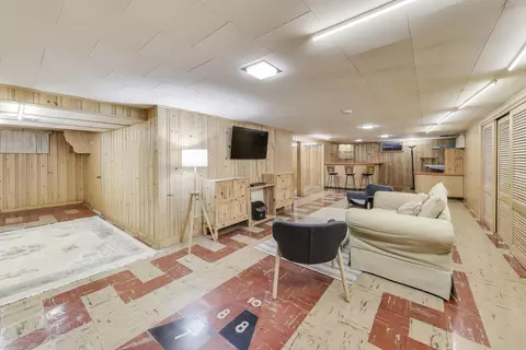 Other - 1048 E Walnut Ave, Des Plaines, IL 60016 photo 5 of 10