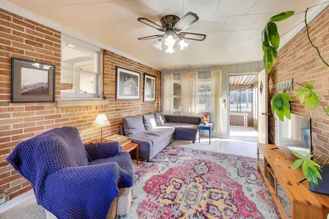 Other - 1048 E Walnut Ave, Des Plaines, IL 60016 photo 3 of 10