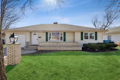 1024 W Walnut St, Kankakee, IL 60901