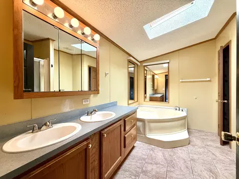 9 Swallow Ln, Beecher, IL 60401 photo 10