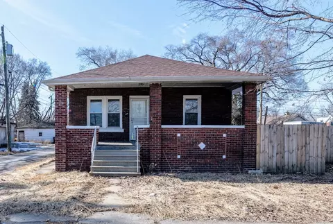15032 Marshfield Ave, Harvey, IL 60426