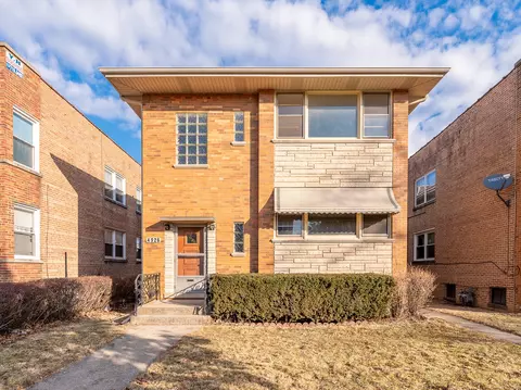 4926 Louise St, Skokie, IL 60077
