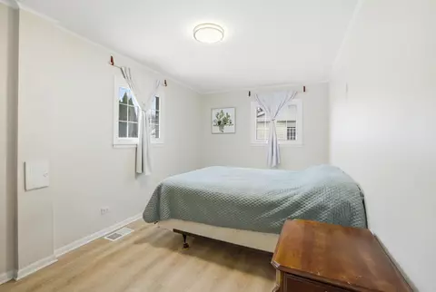 Bedroom - 353 E Norman Ln, Wheeling, IL 60090 photo 1 of 2