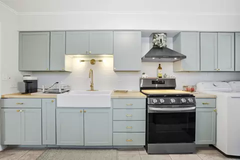 Kitchen - 353 E Norman Ln, Wheeling, IL 60090 photo 1 of 2