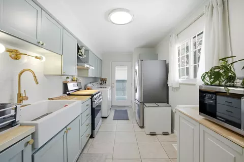 Kitchen - 353 E Norman Ln, Wheeling, IL 60090 photo 2 of 2