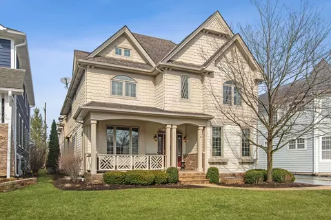 716 E Sunnyside Ave, Libertyville, IL 60048