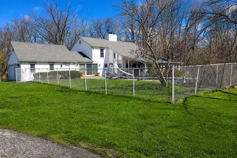 Exterior - 1663 E Rietveld Dr, Crete, IL 60417 photo 16 of 16