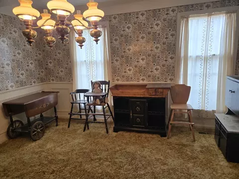 Dining - 1663 E Rietveld Dr, Crete, IL 60417 photo 2 of 3