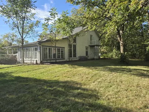 Exterior - 1663 E Rietveld Dr, Crete, IL 60417 photo 13 of 16
