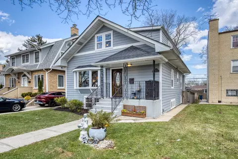 7833 Niles Center Rd, Skokie, IL 60077