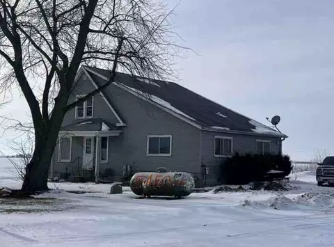 7975 S Old Mazon Rd, Gardner, IL 60424 photo 3