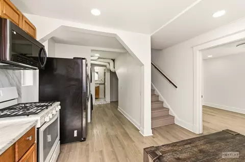 Entry Way - 363 Franklin Blvd, Elgin, IL 60120 photo 1 of 1