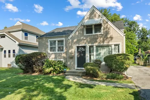 169 S Villa Ave, Elmhurst, IL 60126
