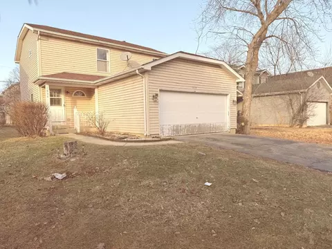 1634 Oak St, Hanover Park, IL 60133