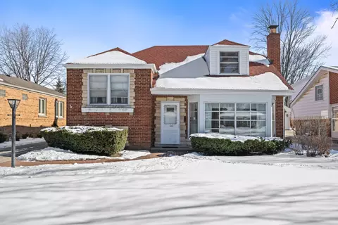 1233 S Prospect Ave, Park Ridge, IL 60068