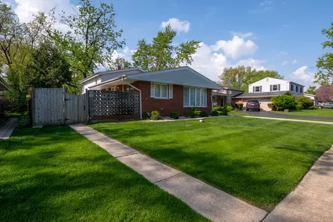 2323 Clyde Ter, Homewood, IL 60430