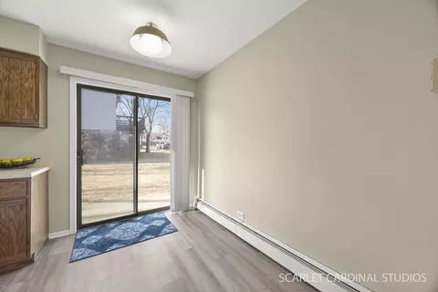 Dining - 465 Echo Ln #2, Aurora, IL 60504 photo 2 of 2