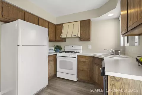 Kitchen - 465 Echo Ln #2, Aurora, IL 60504 photo 1 of 1