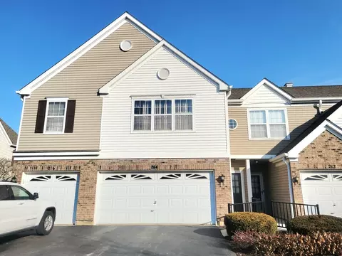 214 Gazebo Ln #12, Lombard, IL 60148
