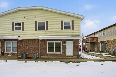 19502 116th Ave #C, Mokena, IL 60448