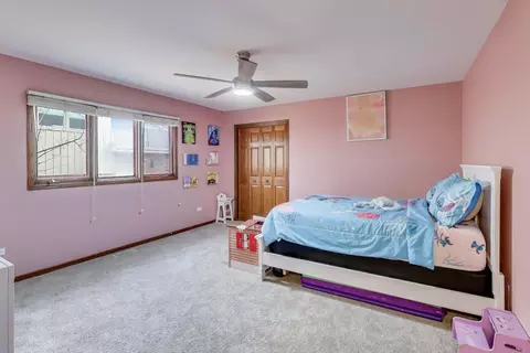 Bedroom - 10646 Willow Ave, Mokena, IL 60448 photo 6 of 9