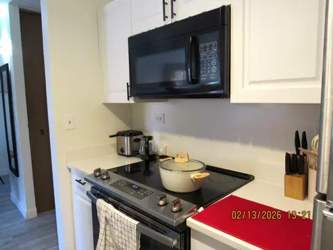 Kitchen - Undisclosed, Rolling Meadows, IL 60008 photo 1 of 2
