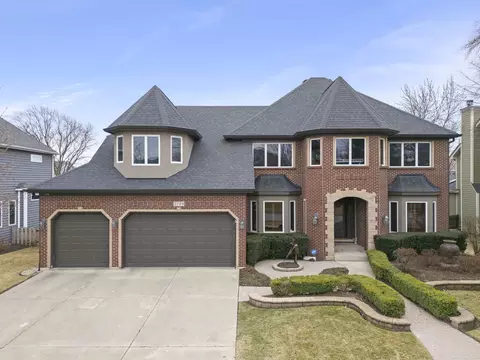 5719 Rosinweed Ln, Naperville, IL 60564