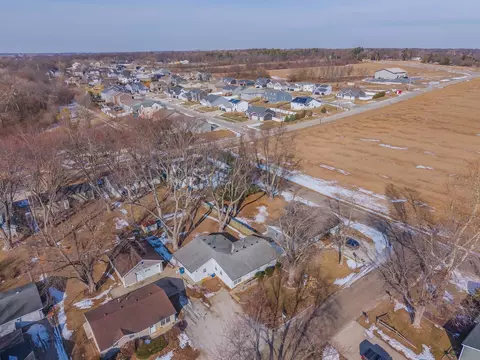 View/Area - 8198 Pine Ave, Downs, IL 61736 photo 10 of 11