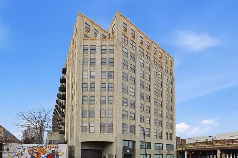 1550 S Blue Island Ave #1106, Chicago, IL 60608
