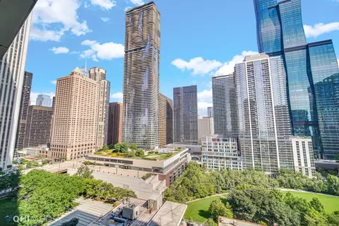 Exterior - 340 E Randolph St #1302, Chicago, IL 60601 photo 3 of 6