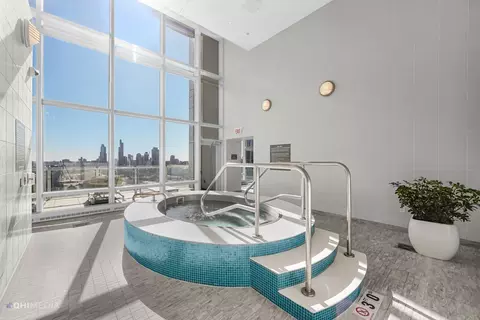 Exterior - 340 E Randolph St #1302, Chicago, IL 60601 photo 5 of 6