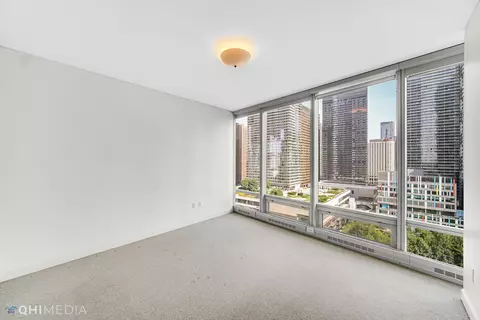 Bedroom - 340 E Randolph St #1302, Chicago, IL 60601 photo 3 of 4