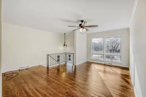 Living - 1630 Maple Ln, Elgin, IL 60123 photo 2 of 4