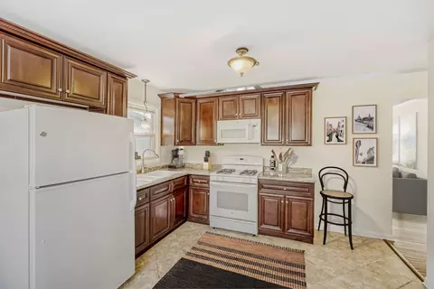 Kitchen - 1630 Maple Ln, Elgin, IL 60123 photo 1 of 3