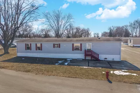 602 6th St, Bloomington, IL 61704 photo 38