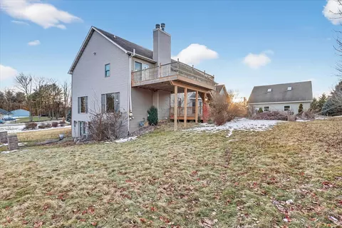 Exterior - 8306 E Crockett Rd, Roscoe, IL 61073 photo 14 of 16