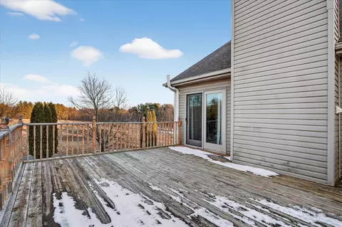 Exterior - 8306 E Crockett Rd, Roscoe, IL 61073 photo 8 of 16