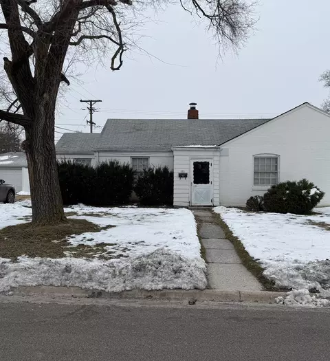 1811 N Raynor Ave, Crest Hill, IL 60403