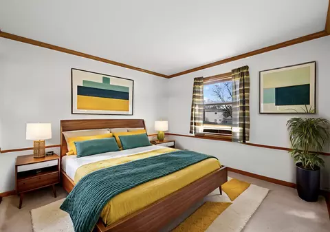 Bedroom - 4480 Thornbark Dr, Hoffman Estates, IL 60192 photo 2 of 4